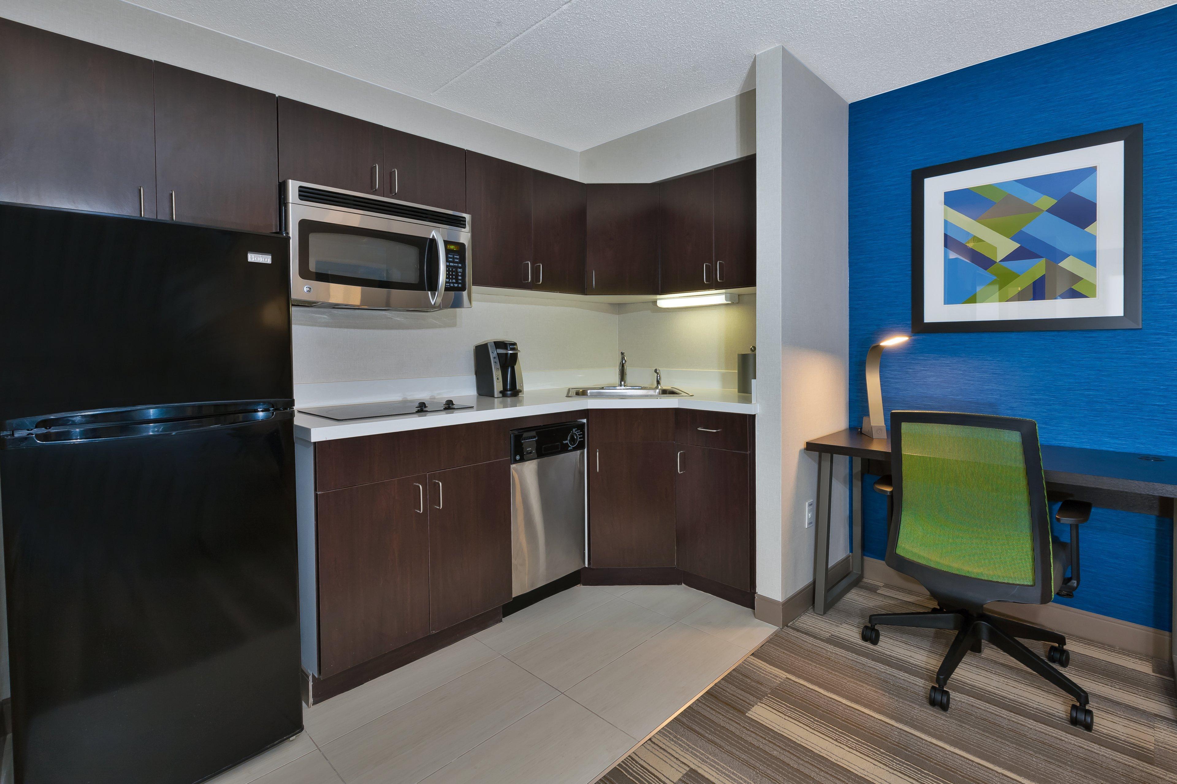 Holiday Inn Express Blacksburg By Ihg Екстериор снимка
