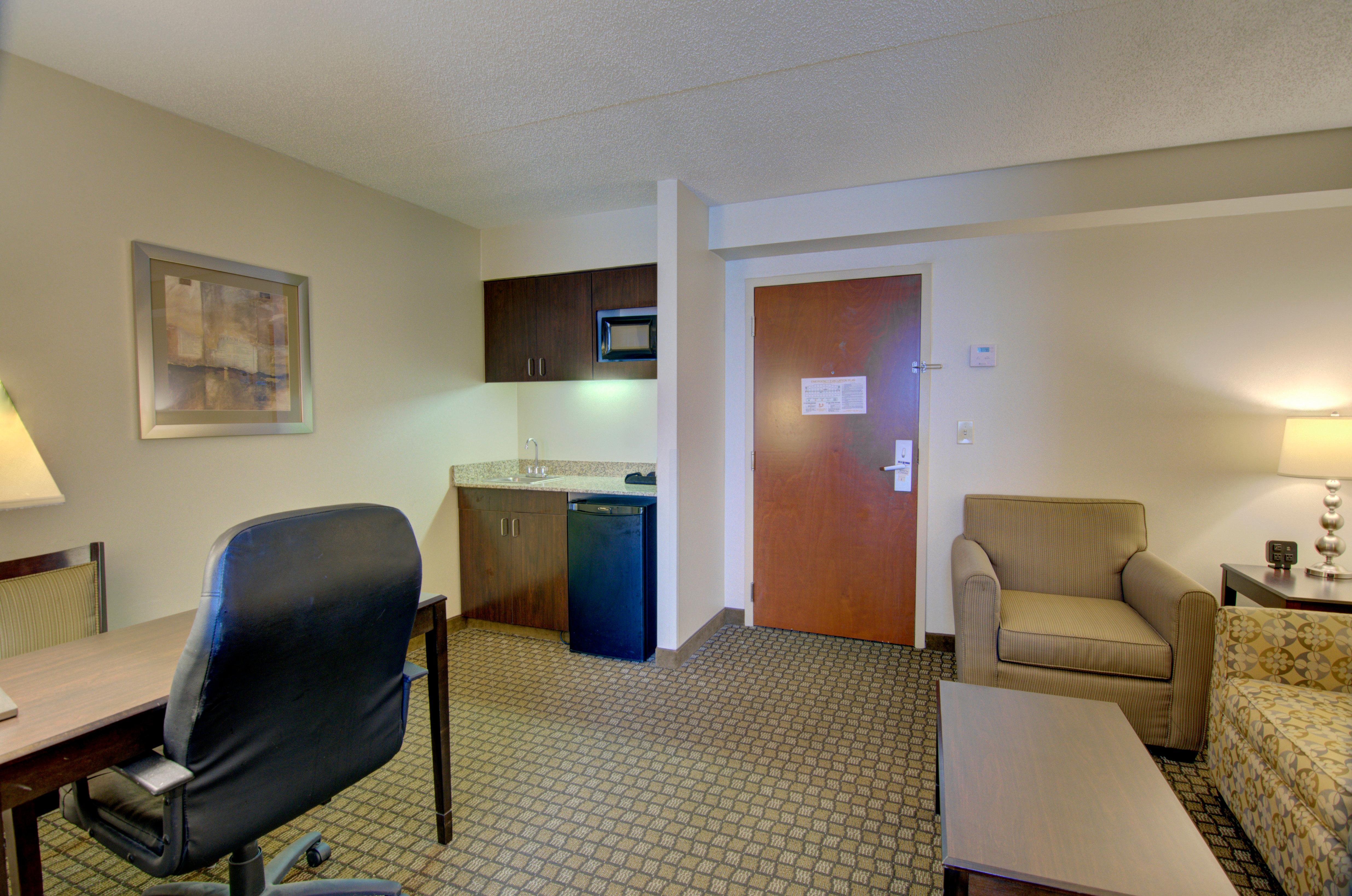Holiday Inn Express Blacksburg By Ihg Екстериор снимка