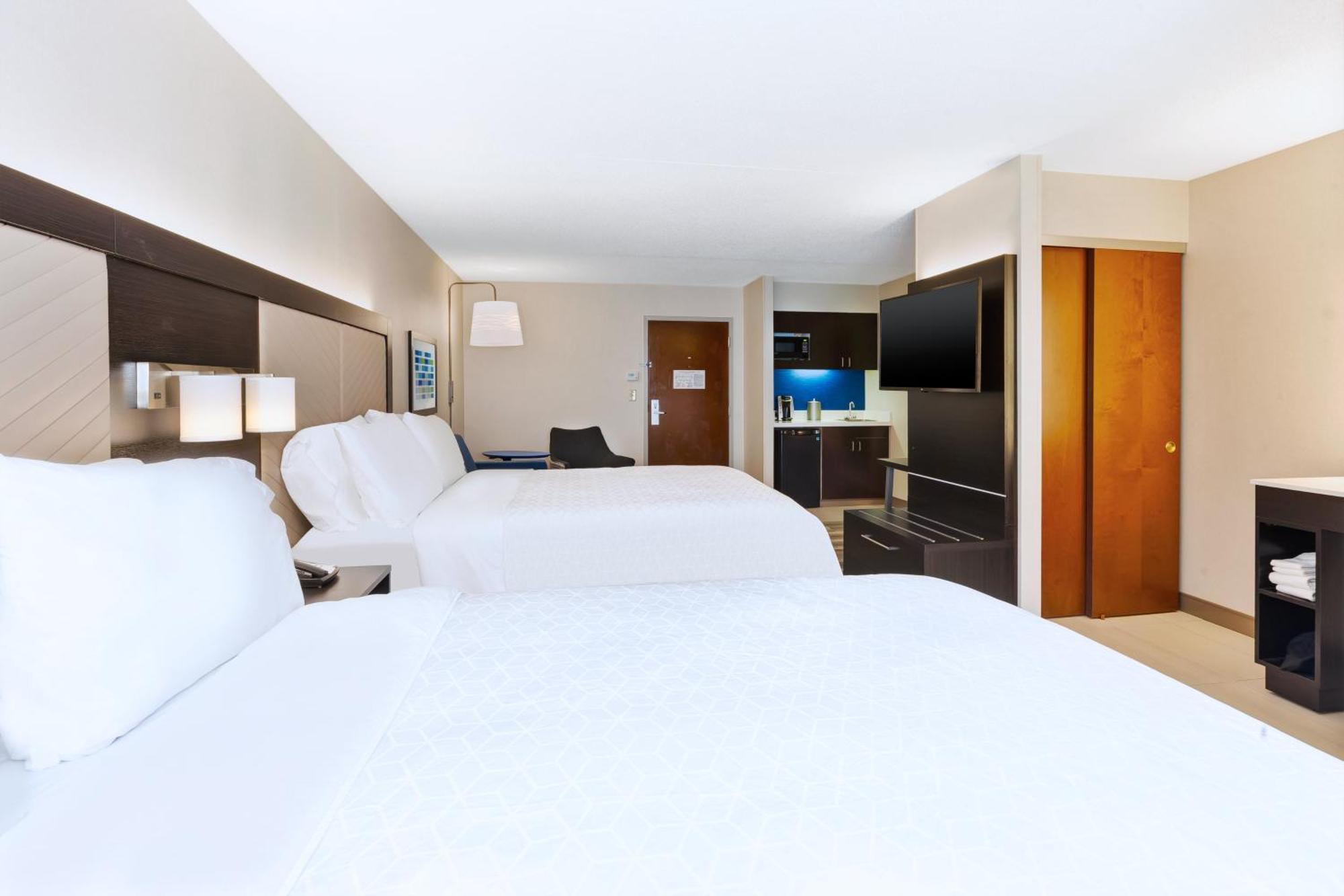 Holiday Inn Express Blacksburg By Ihg Екстериор снимка