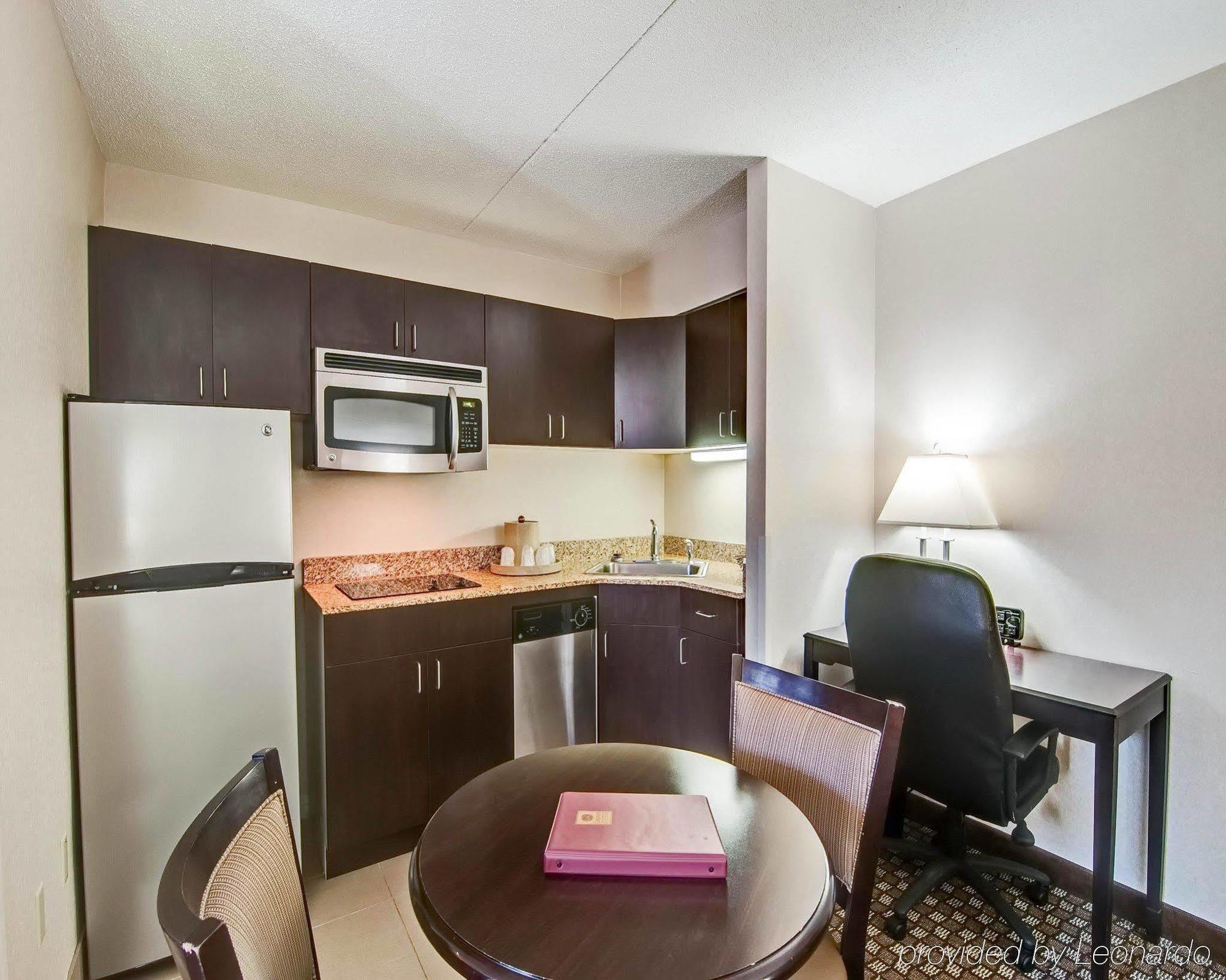 Holiday Inn Express Blacksburg By Ihg Екстериор снимка